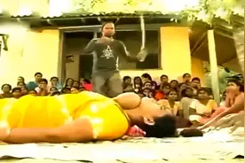 印度最强壮的女人，抗击打能力让人叹服视频封面