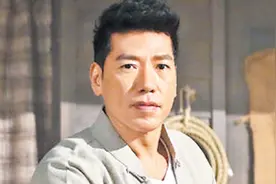 55岁张耀扬近照一脸温和，曾经的恶人乌鸦，如今疾病缠身！视频封面