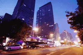 许昌车主注意了！轻微交通事故，现在用手机15分钟就能处理完！图片