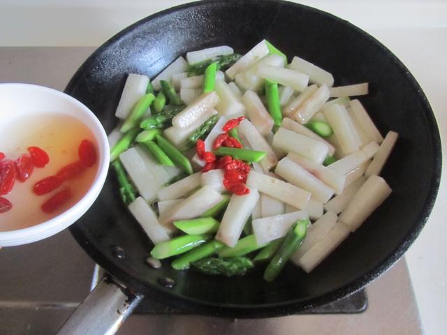 瀹冩槸鎶楃檶涔嬬帇锛屼竴鍛ㄥ悆涓ゆ杩滅鐧岀棁锛屽彲鎯滃彧鏈夋槬澶╁悆寰楀埌锛屾姄绱у惂