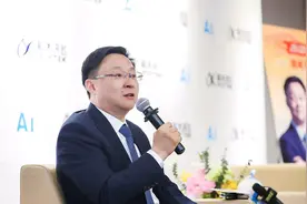 刘庆峰信心喊话：如果我把欠债还清，有钱肯定会去买讯飞股票视频封面