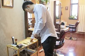 太原小伙15岁踏入社会，从洗头小工做起，8年后独立创业开理发店视频封面