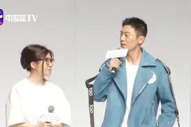 朱亚文代言受追捧，迷妹设计师现场表白视频封面