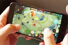 手机打游戏的时候wifi经常掉线，这样设置，再也不用担心掉线了视频封面