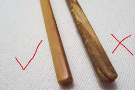 家里有这样的筷子赶紧扔掉，含有大量致癌物，看完你还敢用！视频封面