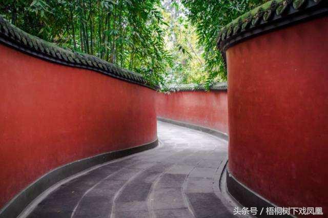 历代盗墓者为什么不盗刘备陵？传清朝时一农民锄地时意外挖开过