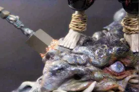 中国最早的“人类大战外星人”，“外星人”战败，头颅现今被发现视频封面