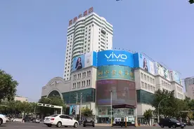 渭南国贸五楼耐克专卖店涉嫌虚假宣传 已退还499元图片