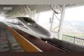 深圳北开往广州南的高铁动车 G6218次中途进虎门站停车视频封面