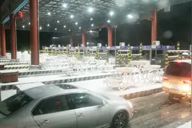 气象在现场|北京多地雨夹雪转为纯雪 多地雪白一片视频封面