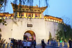 河南第一旅游城市：游客超郑州两千万人次，一年游客超1.23亿人次视频封面