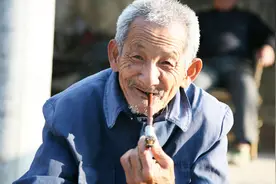 农村老话：“人饿吃葱烧心，人穷走亲寒心”，是什么意思？视频封面