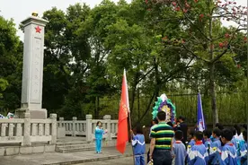 外嫁女回乡祭祖、读诗写信忆先人，这些新风尚你感受到了吗？图片
