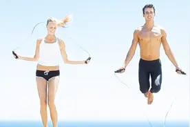 跳绳健身，经济实惠的减肥方案，跟着教练每个动作要领，练起来吧