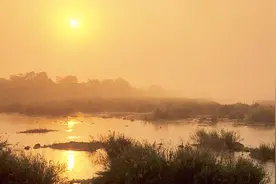 时间差？1776年才建国的美国与当时的中国视频封面