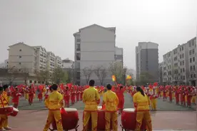 孩子们的安塞腰鼓表演完整版，真的酣畅淋漓！视频封面