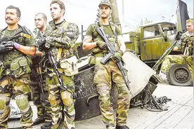 士兵的武装带的 没想到还有更深的用处 很多新兵不知道