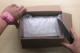2700元买的iPhone7开箱，打开盒子那一刻：激动到两眼泪花！视频封面