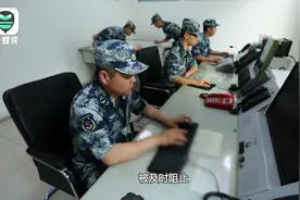 走进雷达兵的神秘战场：上百个芝麻粒大亮点中需找敌军