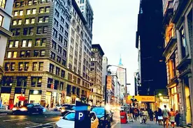 全球最繁华的4大国际都市，中国有一座城市上榜，这是在哪？视频封面