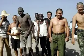 又一个国家对中国免签，非常贫穷，但给中国人的工资却会翻几番视频封面