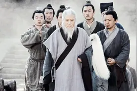 一树梨花压海棠的来历：80岁老叟纳18岁美妾，苏轼现场写诗赠送！视频封面