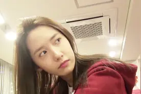 抖音最火桌面视频林允儿完整版视频封面