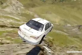 BeamNG：汽车从山顶一路滚下来是是什么感觉，画面太刺激！视频封面