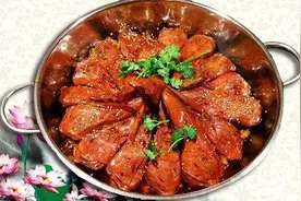 干锅辣鸭头怎么做，还有秘制香辣酱，四川名厨配方，免费分享老铁图片