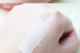 洗脸后先擦乳还是先拍水？8成人都搞错了，难怪天天擦皮肤真心差视频封面