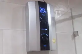 为何8000W的热水器还能更省电，斯狄渢即热式实机演示为您揭秘！视频封面