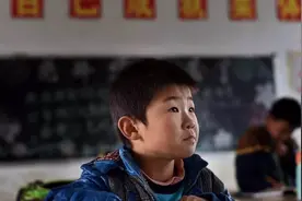 农村母亲用这种特别的教育方式，让自己的孩子考进了清华北大视频封面