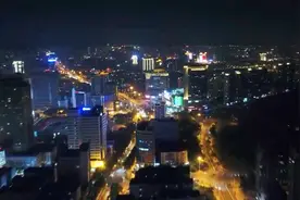 浙江最尴尬的城市，它的知名度不低，但经济却比不上温州和宁波视频封面