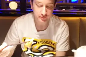据说是美国最好的中餐厅，有中文真好！视频封面