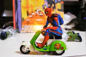 我的蜘蛛侠手办竟然会自己动，这事情很不一般视频封面