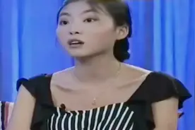 男友暴虐易怒，女友看一眼就被打的不成人形，还说是赏你的视频封面