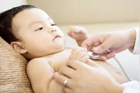 宝宝在这3个阶段最容易生病，妈妈要注意了，值得家长收藏视频封面