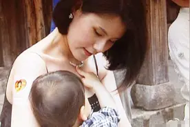 网友无奈，自己22岁了，妈妈又生了个二胎弟弟！视频封面