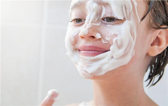 鍚湁杩?绉嶆垚鍒嗙殑鎵嶆槸鐪熸鐨勬皑鍩洪吀娲楅潰濂讹紒浣犵敤瀵规礂闈㈠ザ浜嗗悧锛? onerror=