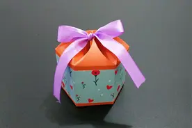 教你手工DIY制作精美礼物盒，简单易学，用来装礼物太实用了视频封面