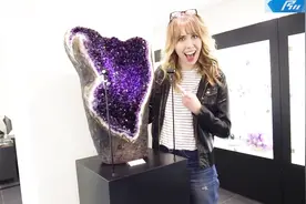 最近国外很火的“水晶石”按摩法，你见过吗？颜色不同效果也不同