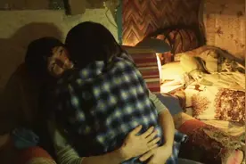 后来的我们上映三天破6亿，被曝票房造假，退票38万视频封面