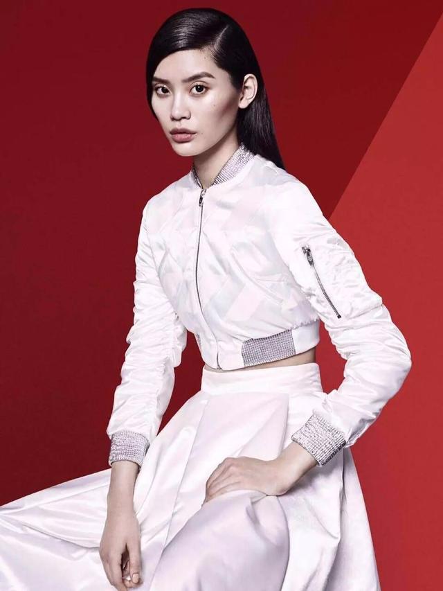 中国十大国际超模排行榜出炉,前三名是她们,你猜到了吗?
