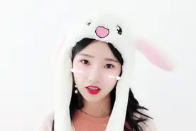 试玩超神奇的“会动的兔耳朵”，谁戴上它，就能像小兔子一样可爱