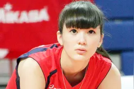 为什么女排运动员要求必须穿紧身短裤？今天终于知道答案了！视频封面