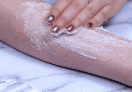 咳嗽时两腿出鸡皮疙瘩是咋回事