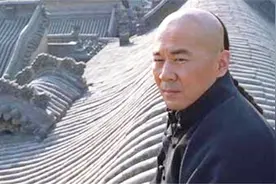 抗战时，日军路过乔家大院为何没敢动？原因让人很心酸视频封面