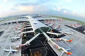 中国建造可承载7000万人次的国际航空枢纽，将成为世界最大航空港视频封面