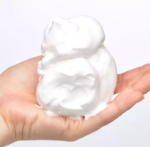 这15支经典洁面膏，最便宜的竟然最值得回购？