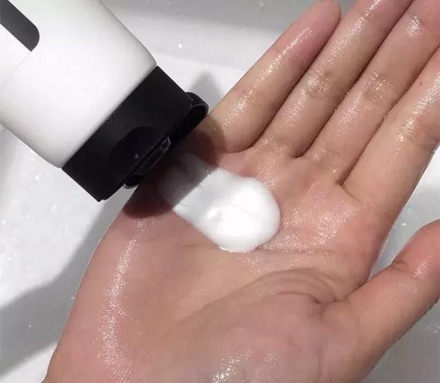 这15支经典洁面膏，最便宜的竟然最值得回购？